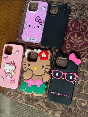 5 Hello Kitty Multicolor IPhone 12 Pro Max Cases